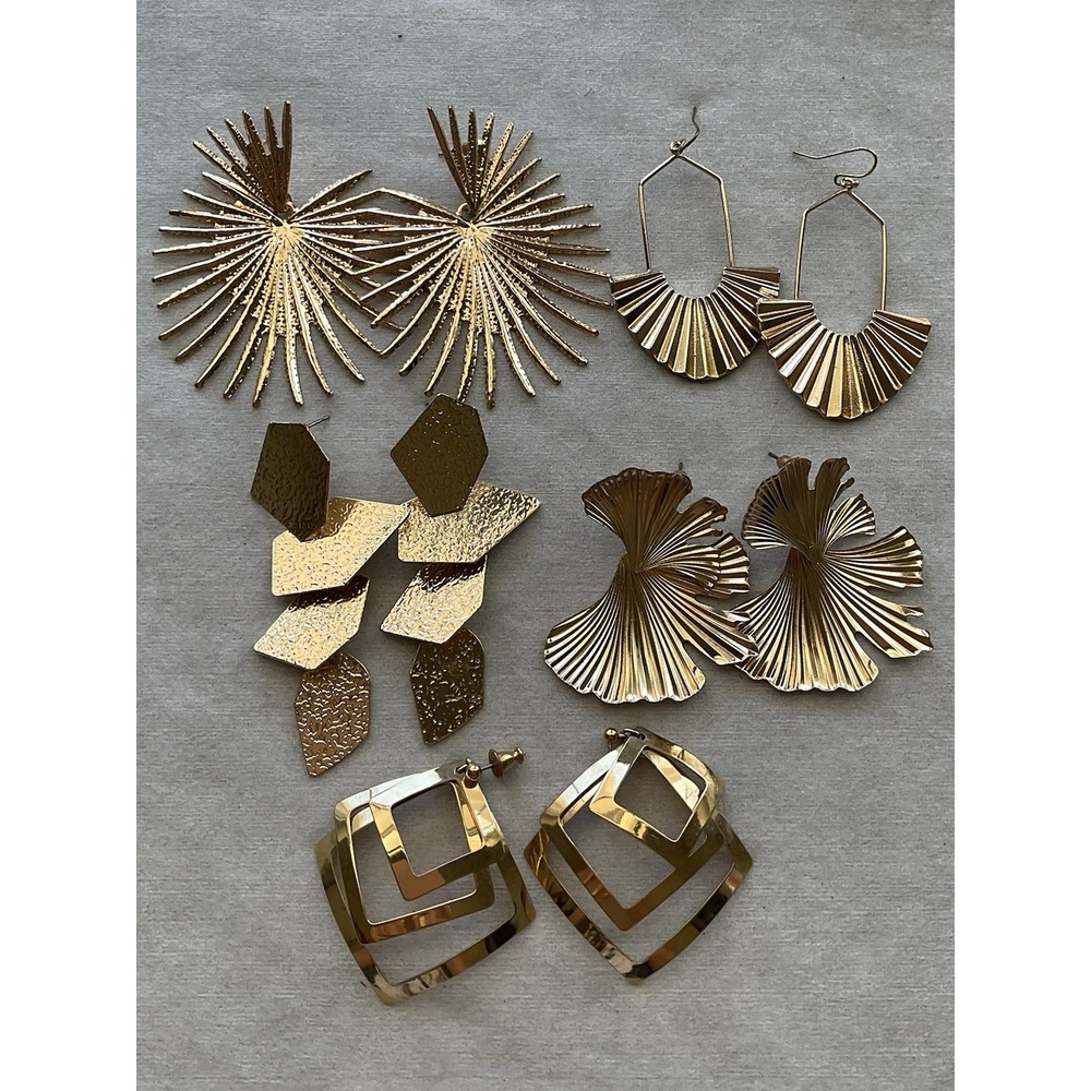 Lot Of 5 Pairs Gold Tone Pierced Earrings Vintage To Modern Estate Jewelry